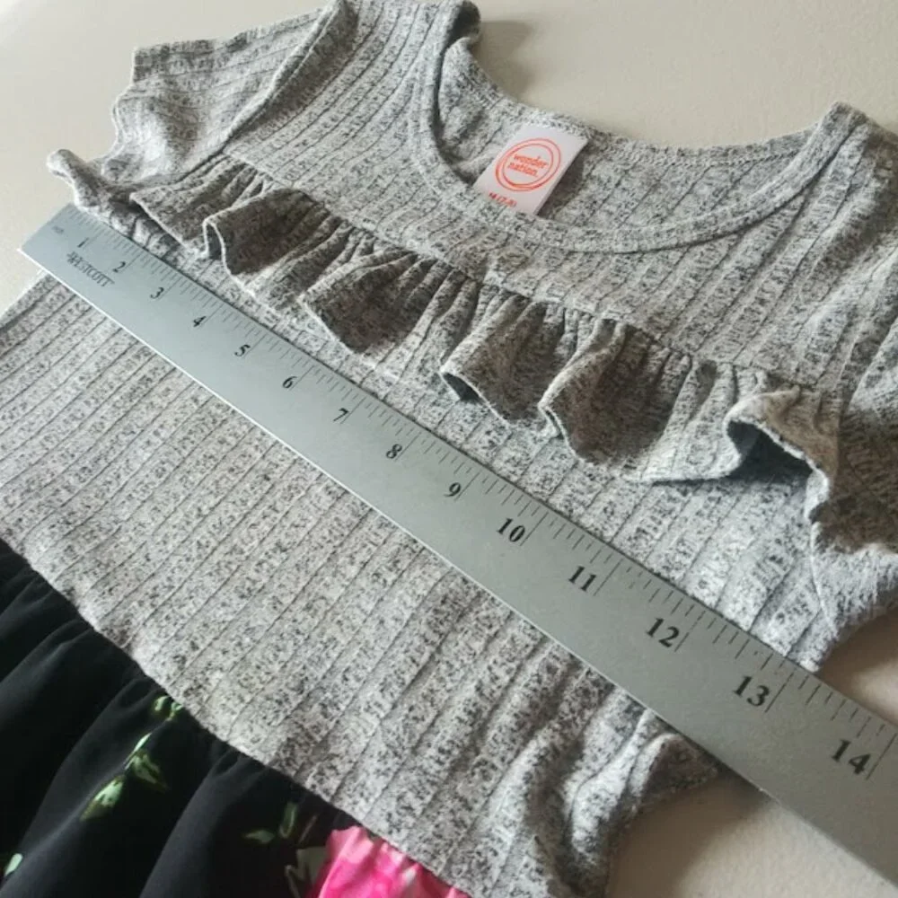 Wonder Nation girl's size M (7-8) black and gray floral dress